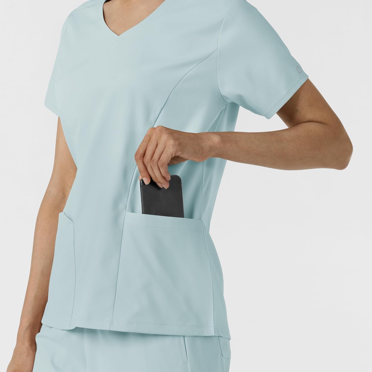 Wink Boundless Women’s 2-Pocket V-Neck Scrub Top(Sky Blue)