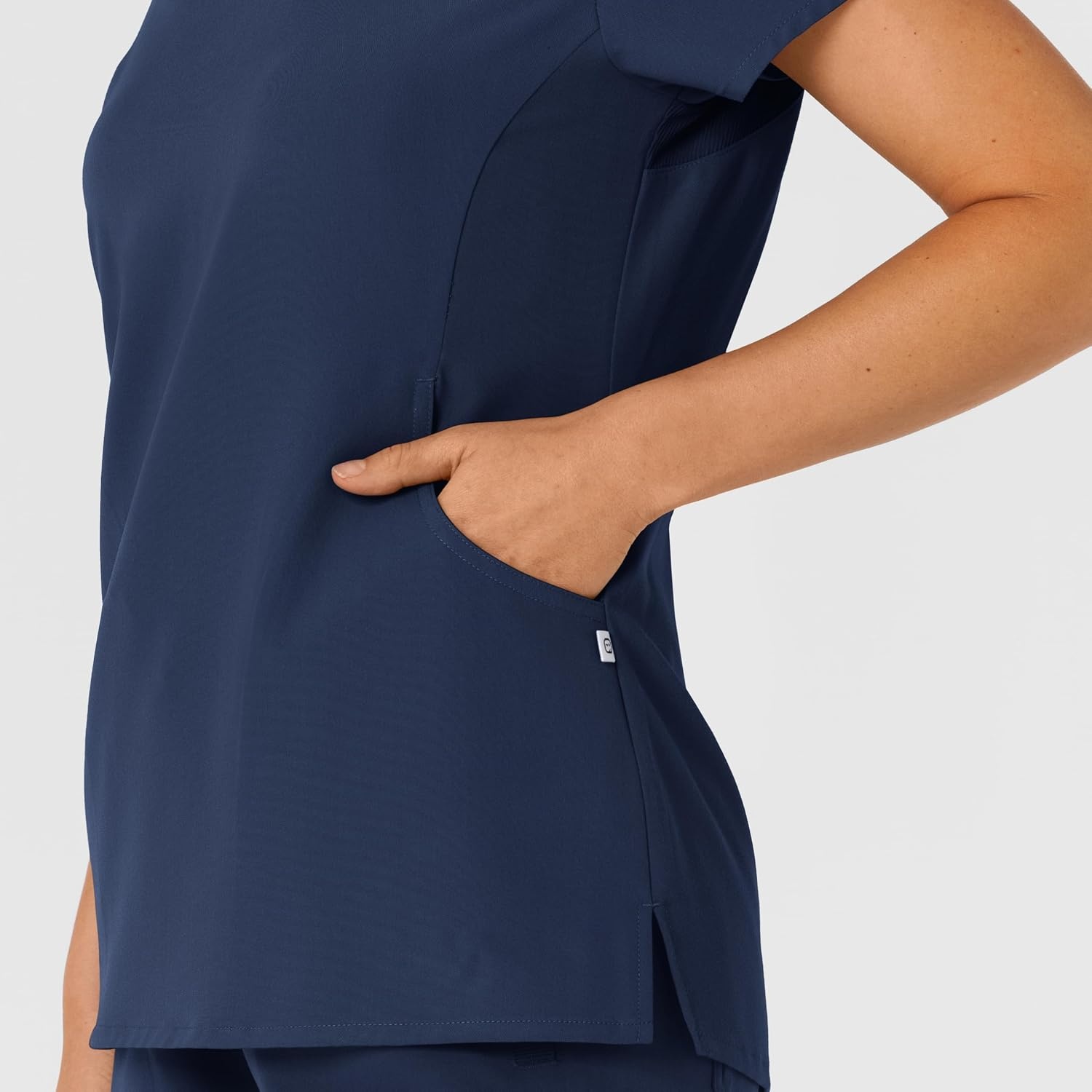 Wink Nova Women’s Flex-n-Reach Shoulder Panel V-Neck Scrub Top(Navy)