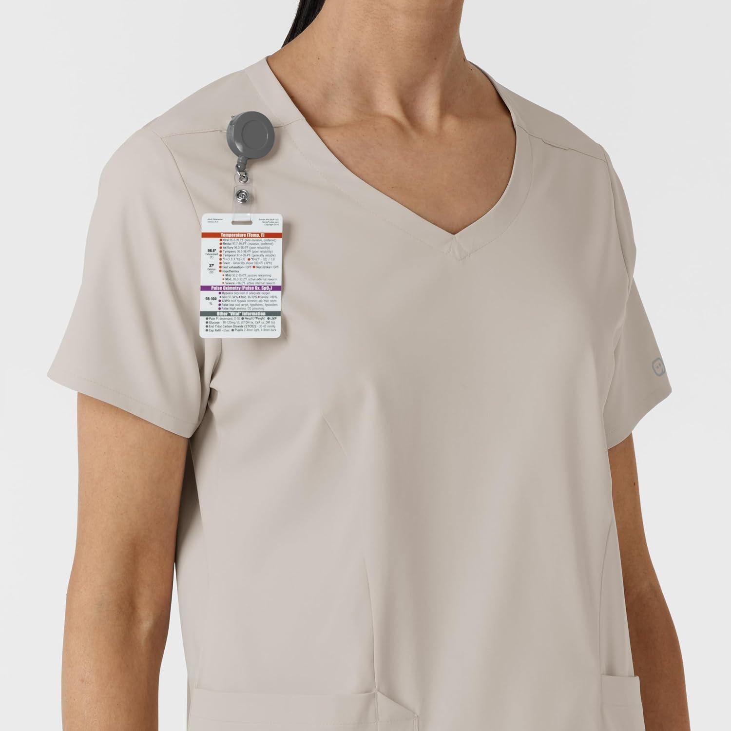 Wink Boundless Women’s 2-Pocket V-Neck Scrub Top(Cloud)