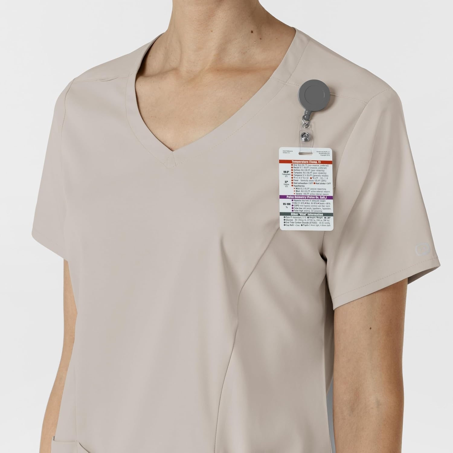 Wink Boundless Women’s 2-Pocket V-Neck Scrub Top(Cloud)