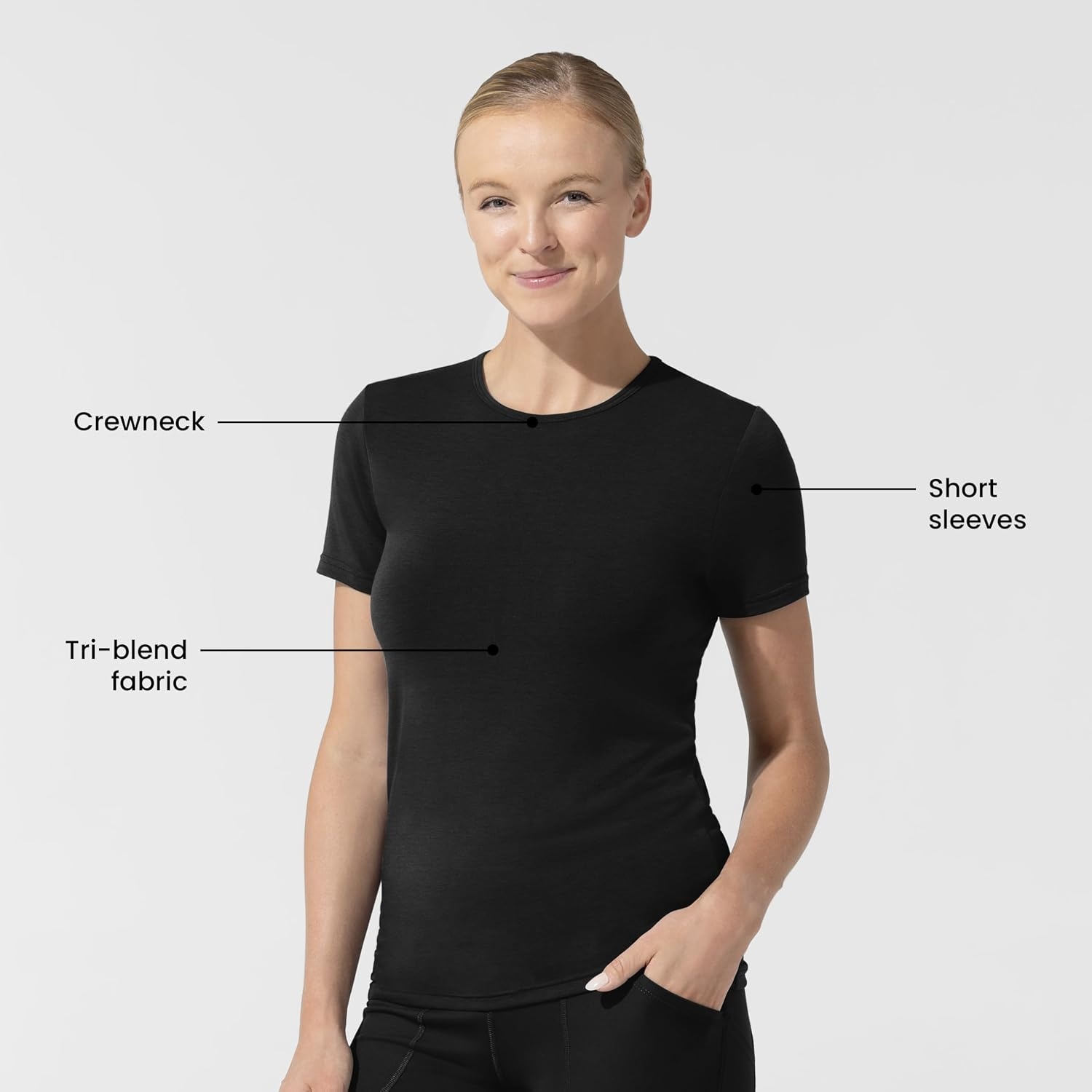 Wink Layers Women’s Short Sleeve Essential Tee(Black)