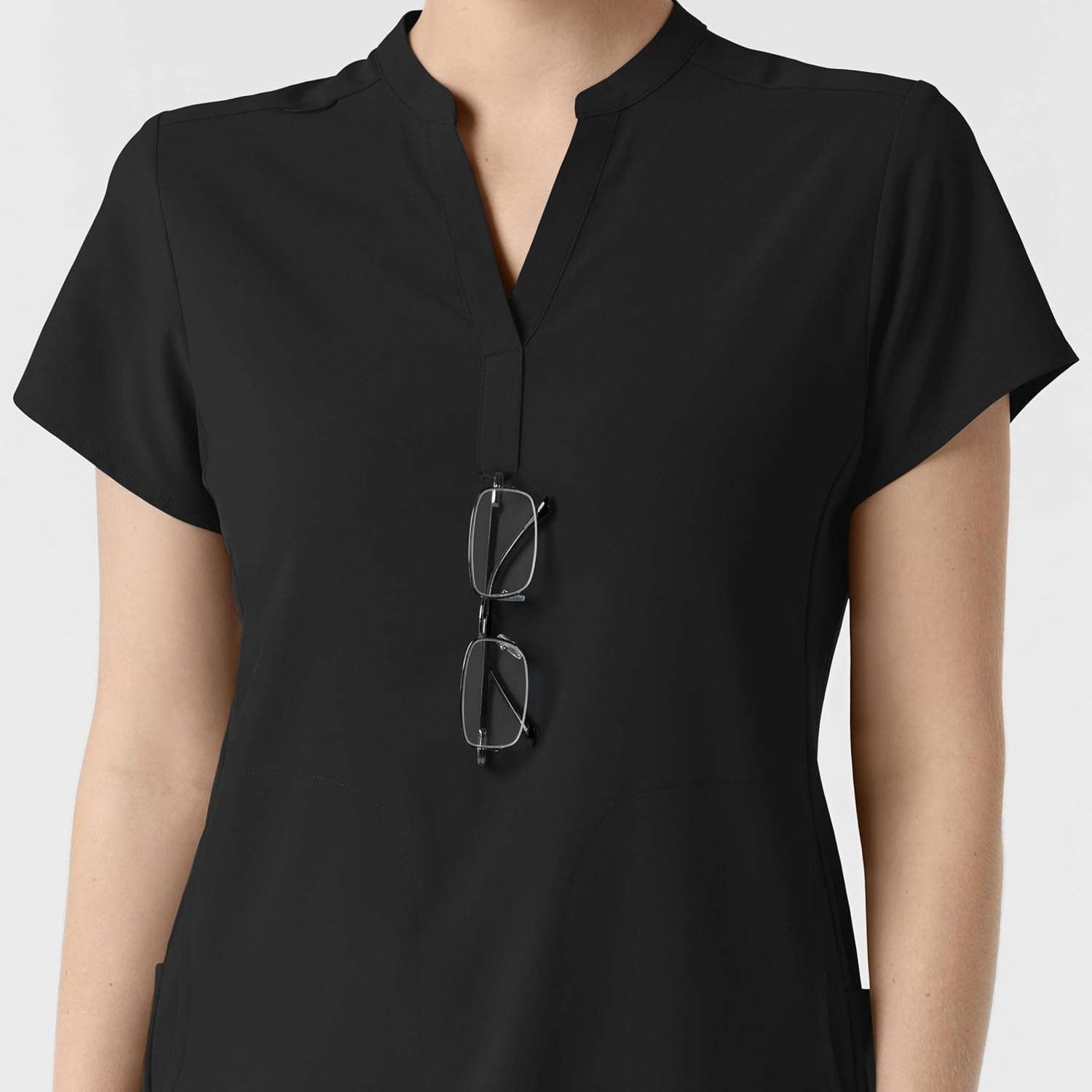 Wink Renew Women’s Mandarin Collar Scrub Top(Black)