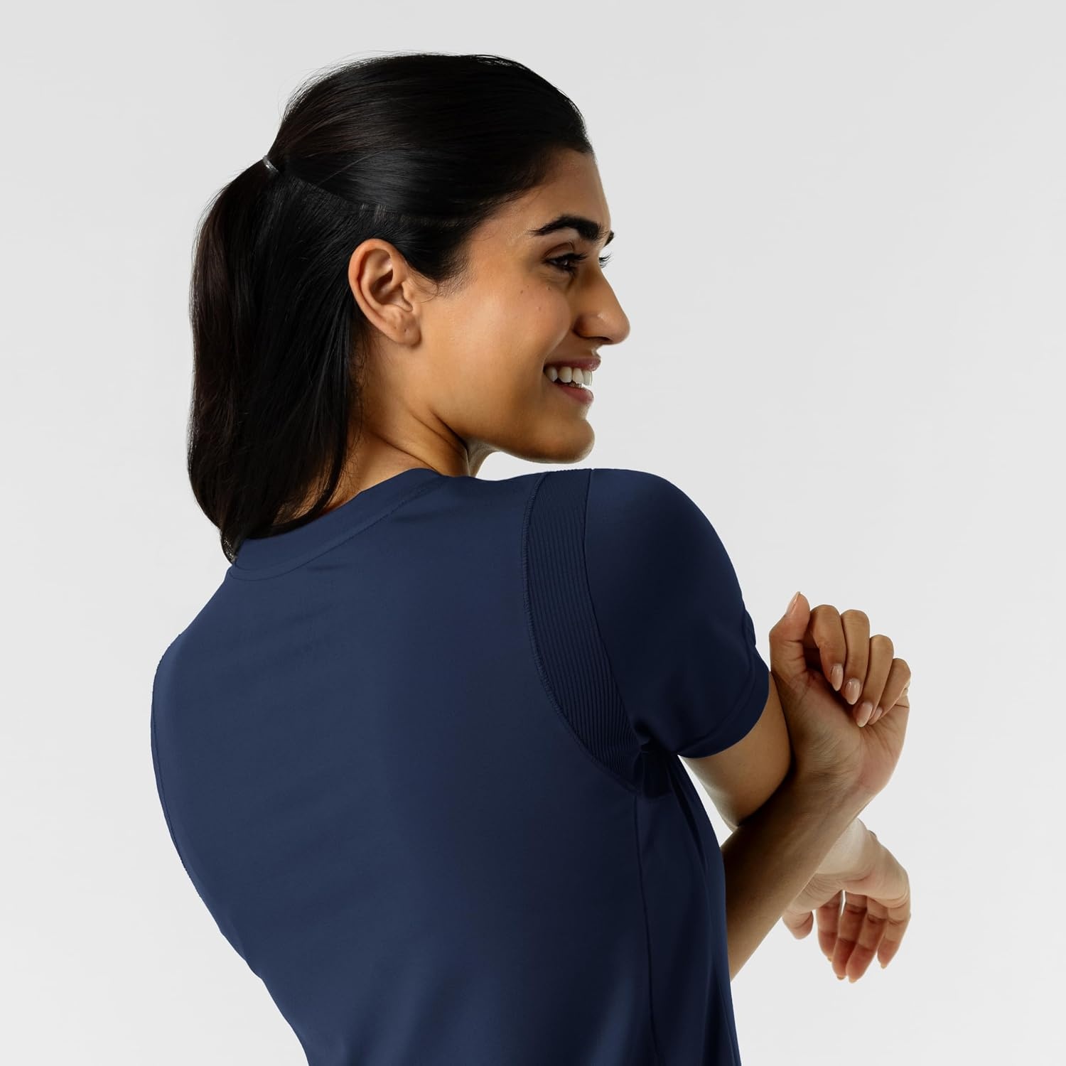 Wink Women’s Women’s 2-Pocket Scrub Top(Navy)