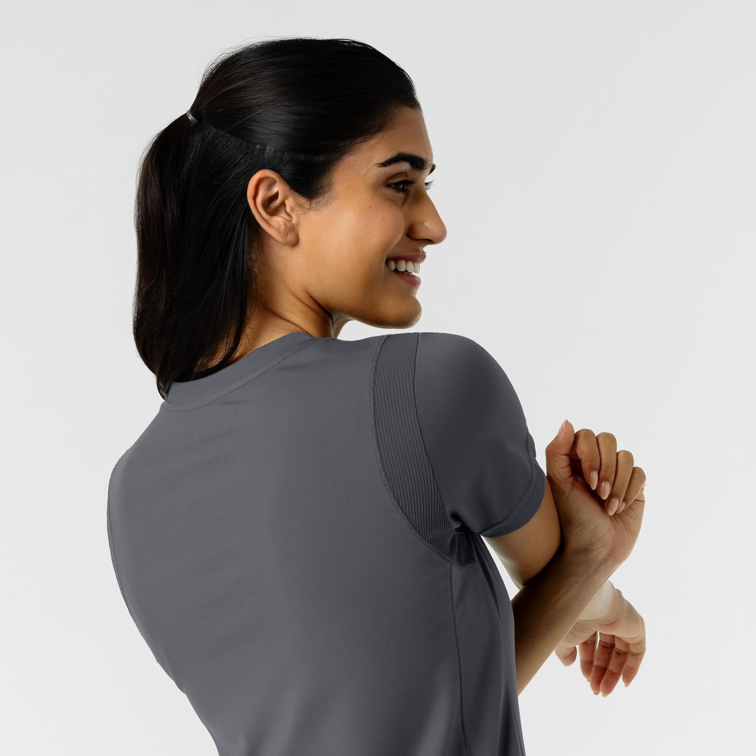 Wink Women’s Women’s 2-Pocket Scrub Top(Pewter)