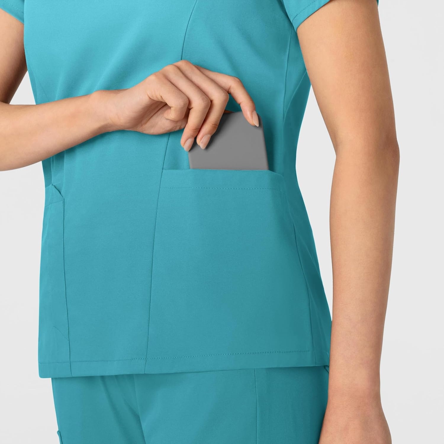 Wink Boundless Women’s 2-Pocket V-Neck Scrub Top(Teal)