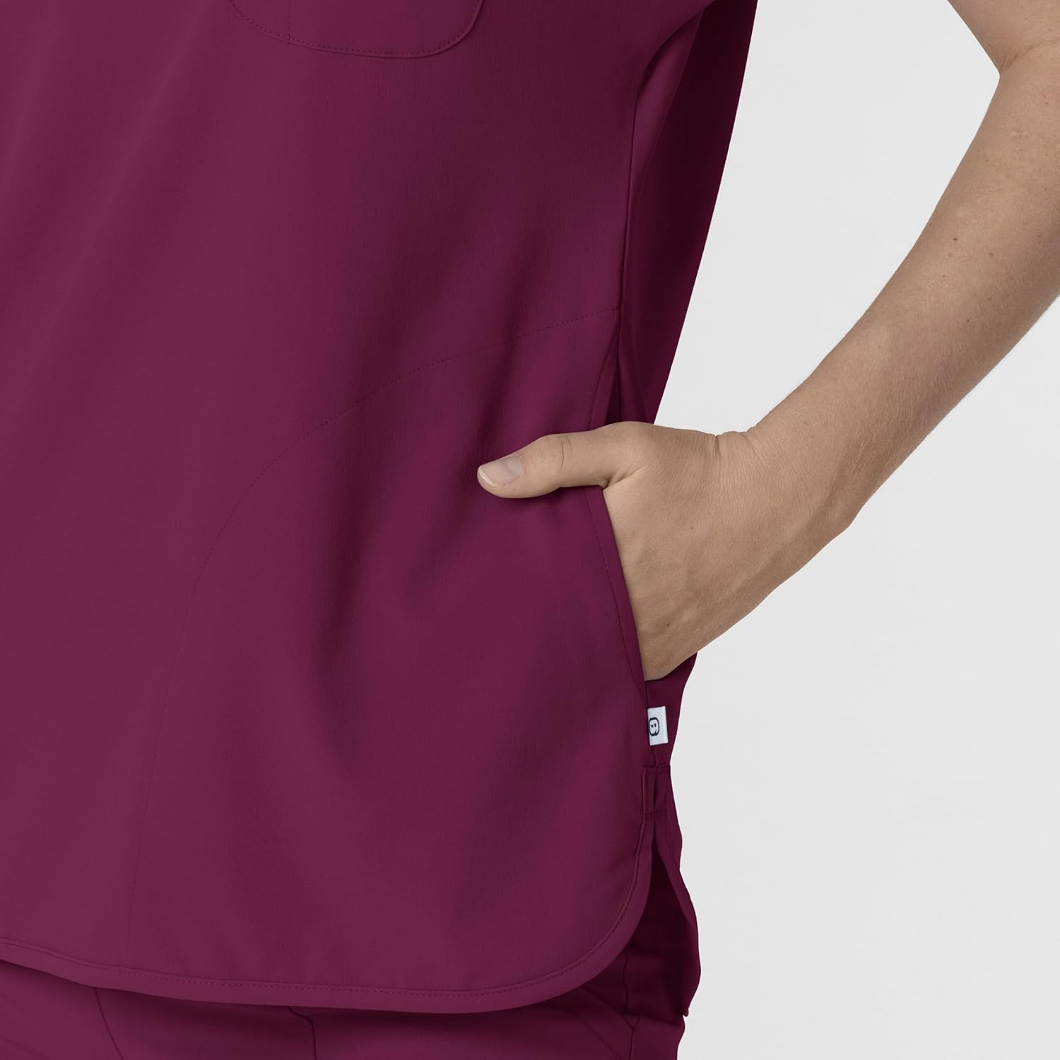 Wink Renew Women’s Dolman Scrub Top(Wine)