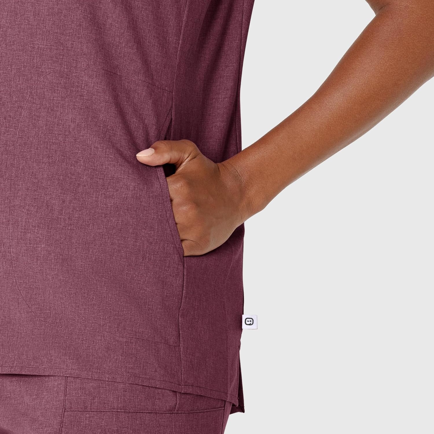 Wink Renew Women’s Mandarin Collar Scrub Top(Wine Heather)