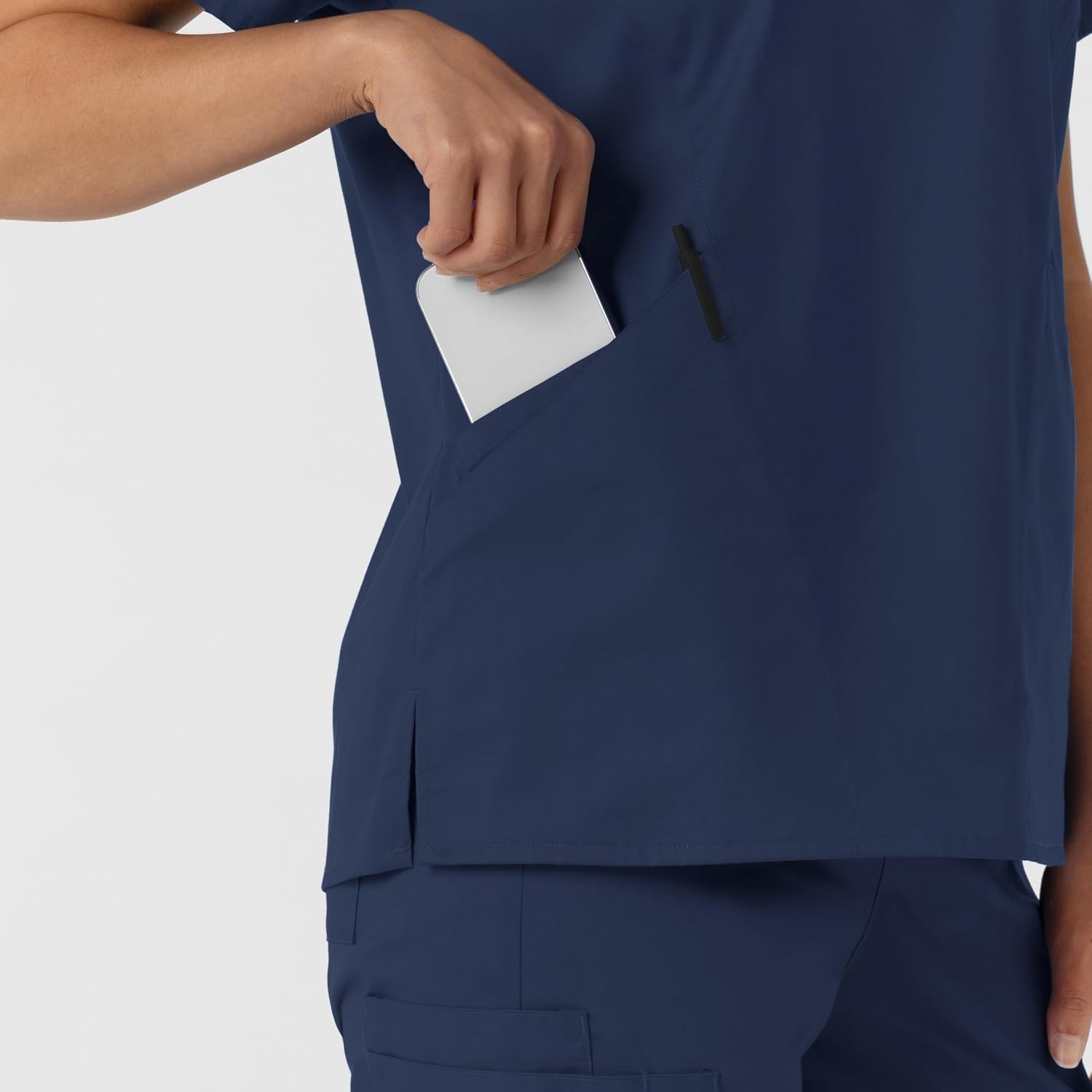 Wink Work Women’s Curved V-Neck Scrub Top(Navy)