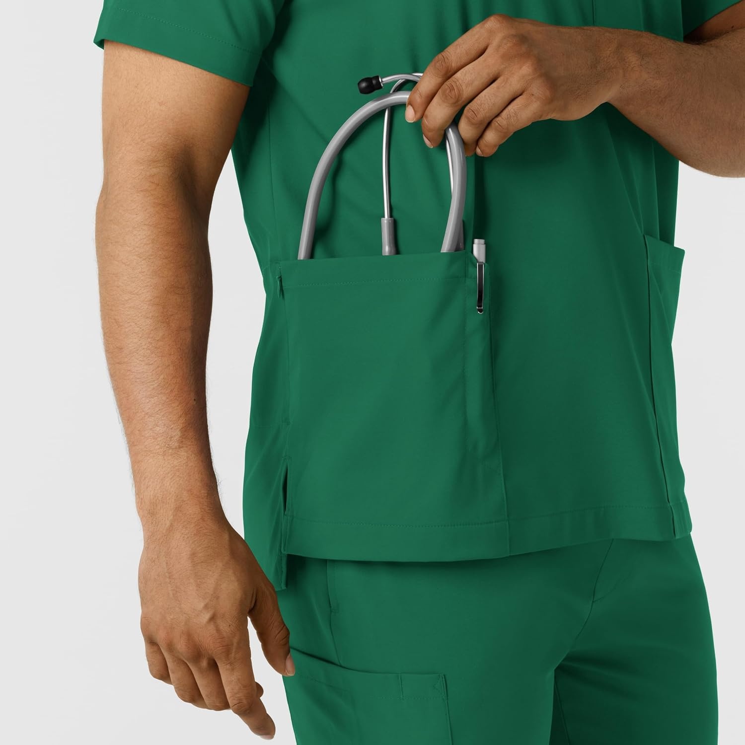 Wink Boundless Men’s Multi Pocket V-Neck Scrub Top(Hunter)