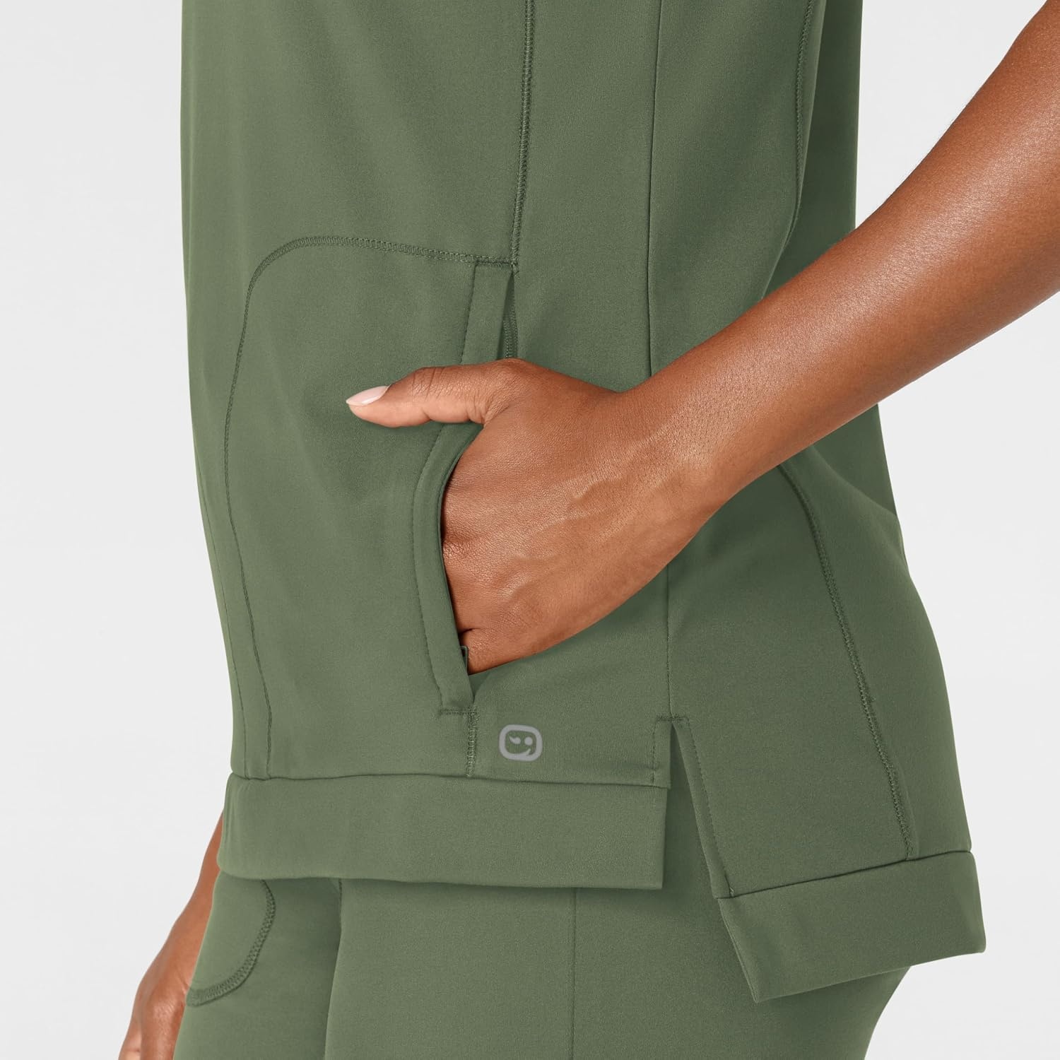 Wink Renew Women’s Flex-n-Reach Crew Neck Scrub Top(Olive)