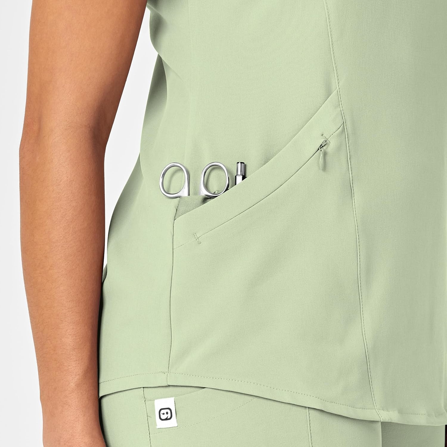 WINK Renew Women’s V-Neck Scrub Top(Fresh Mint)