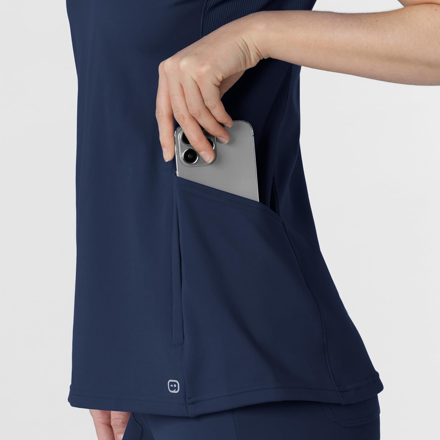 Wink Renew Women’s Flex-n-Reach V-Neck Raglan Scrub Top(Navy)