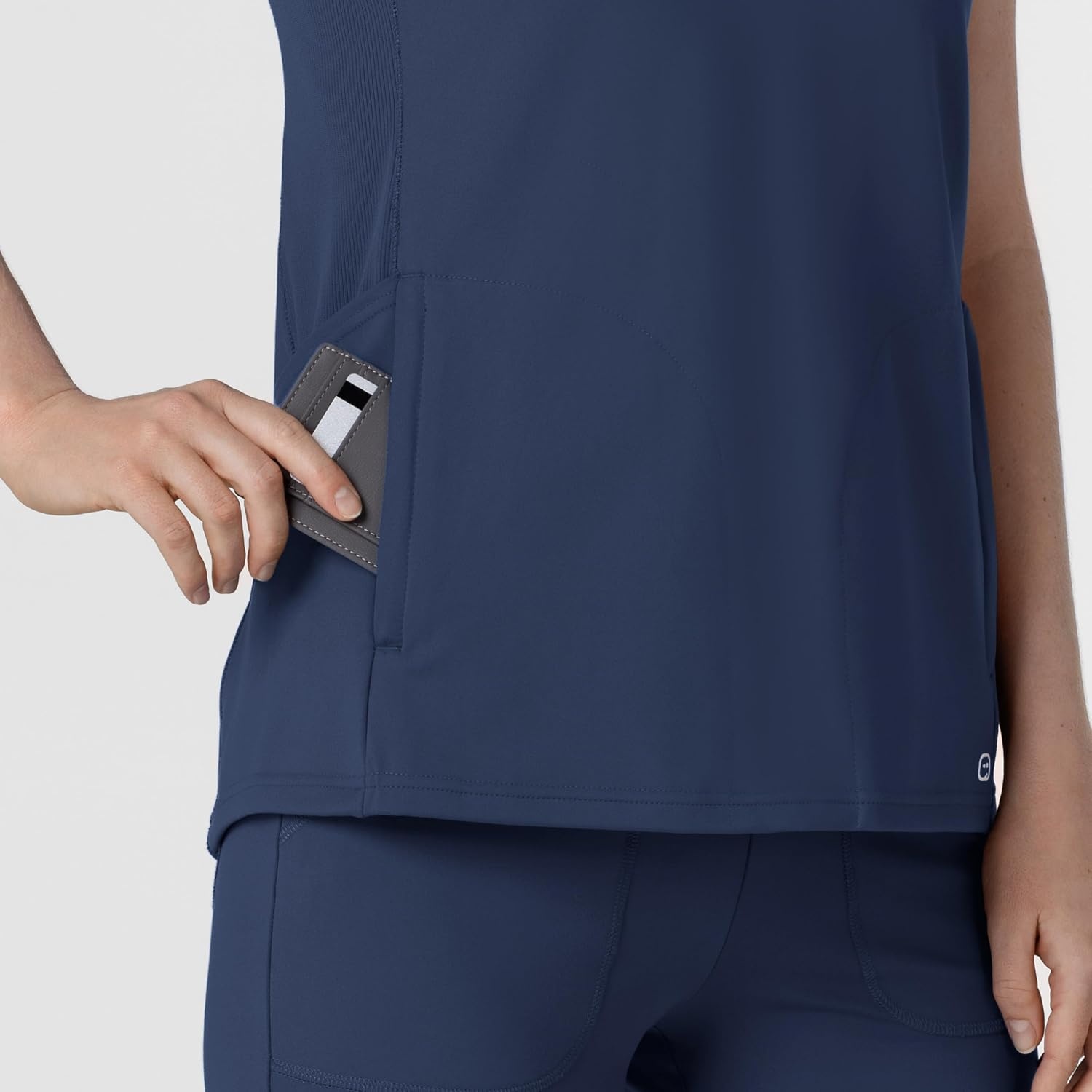 Wink Renew Women’s Flex-n-Reach V-Neck Raglan Scrub Top(Navy)