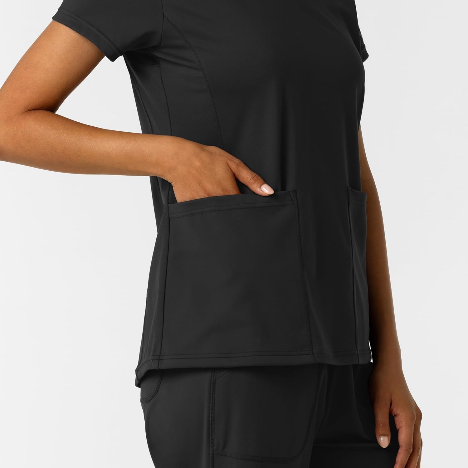 Wink Women’s Women’s 2-Pocket Scrub Top(Black)