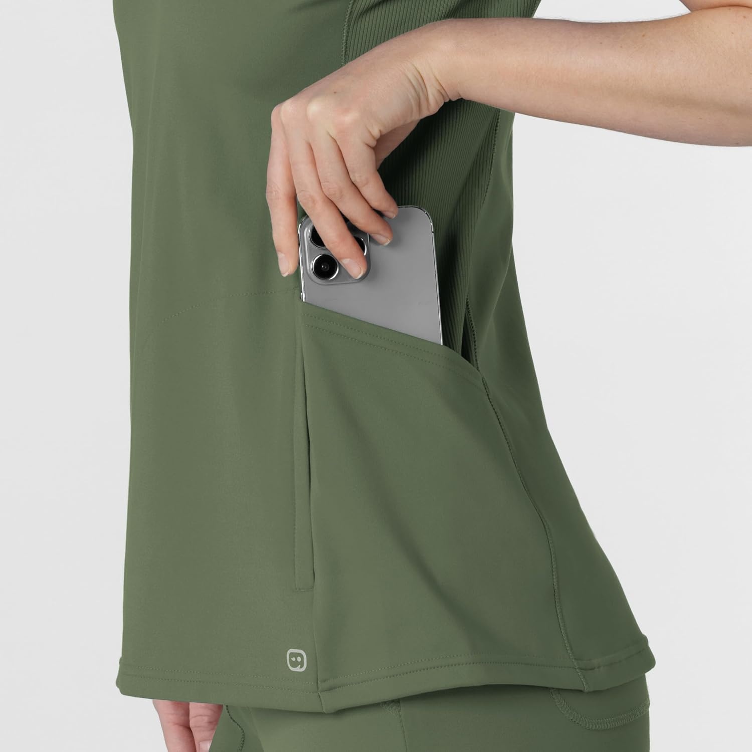 Wink Renew Women’s Flex-n-Reach V-Neck Raglan Scrub Top(Olive)