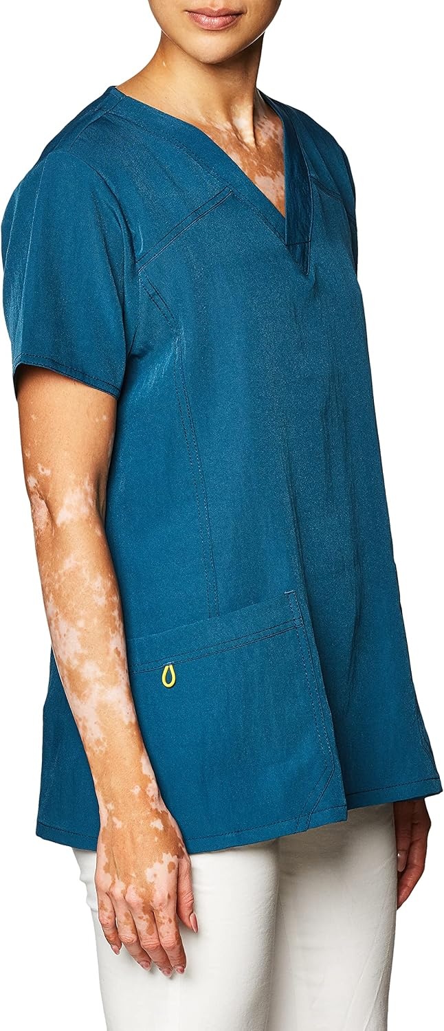 WonderWink Women’s Scrubs Four Way Stretch Sporty V-Neck Top, Caribbean, Small