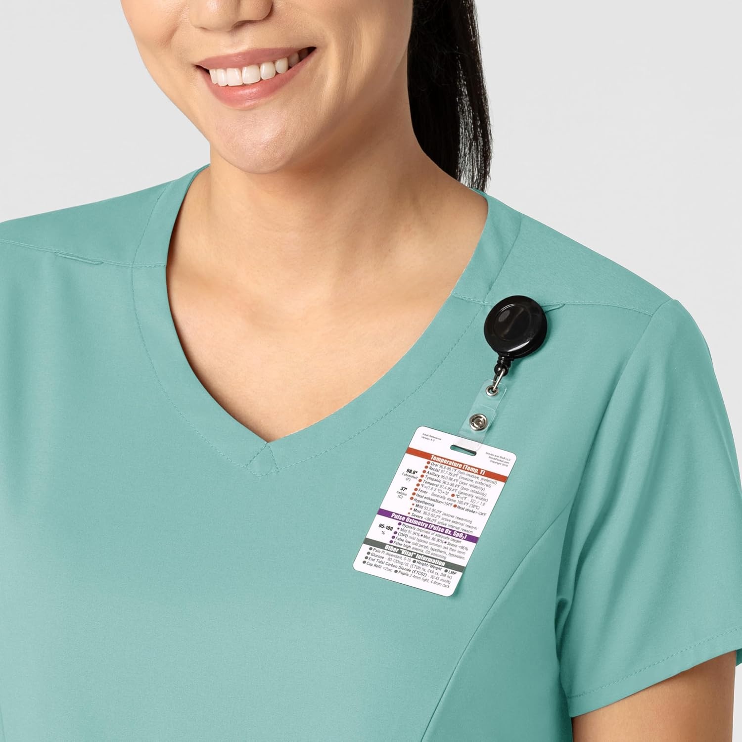 Wink Boundless Women’s 2-Pocket V-Neck Scrub Top(Turquoise)
