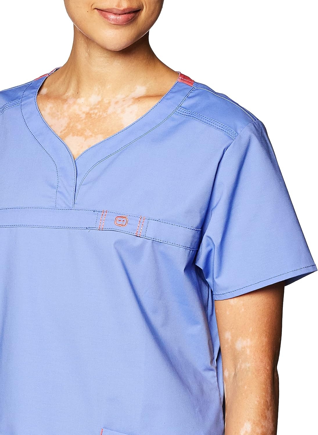 Wink WonderFLEX Patience – Women’s Curved Notch Neck Scrub Top(Ceil Blue)