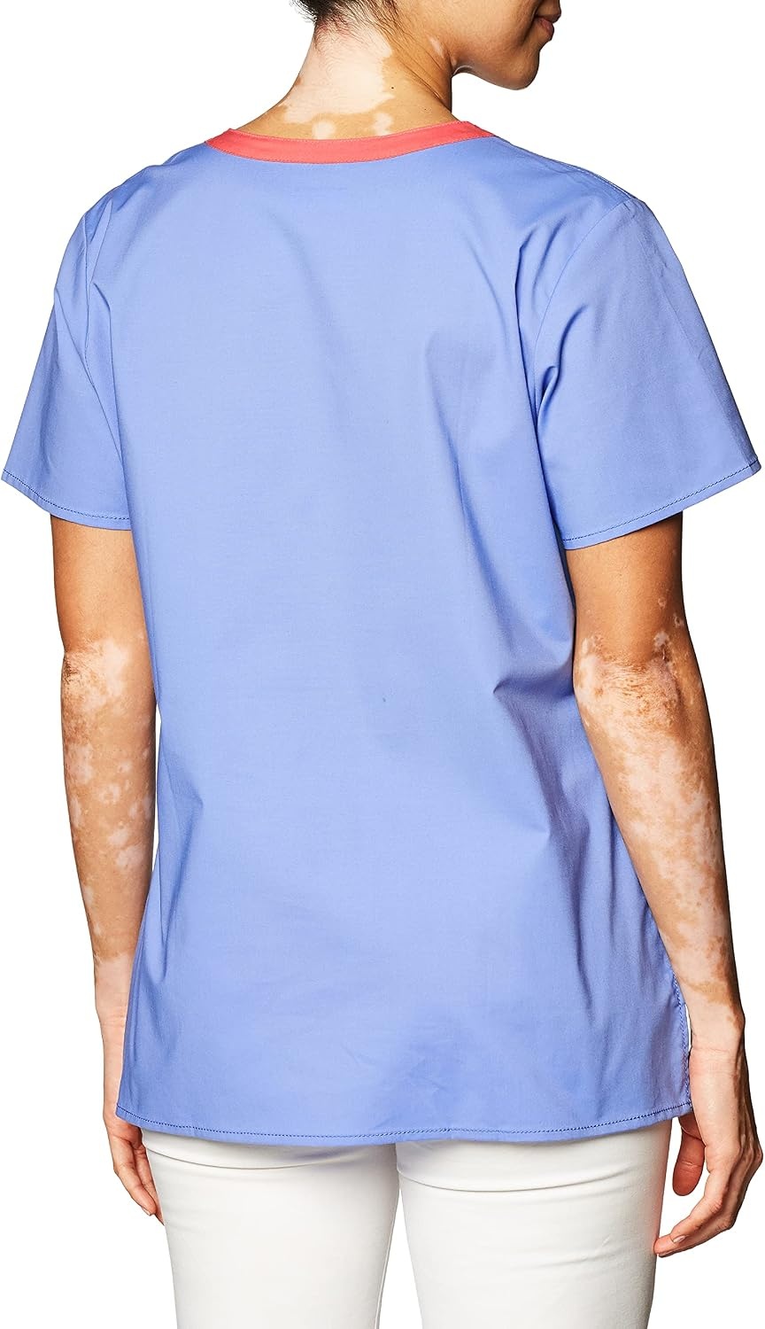 Wink WonderFLEX Patience – Women’s Curved Notch Neck Scrub Top(Ceil Blue)