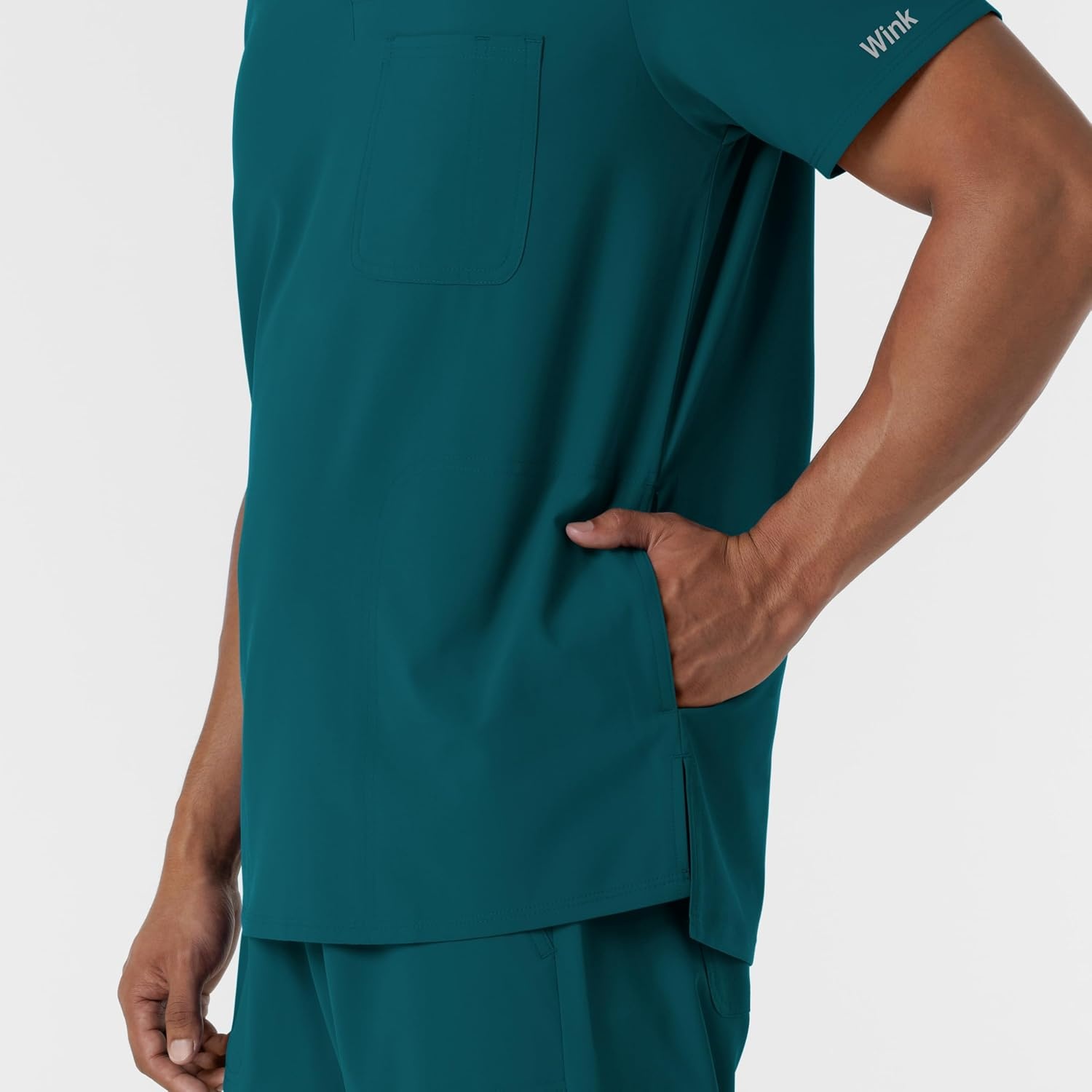 Wink Men’s Men’s V-Neck Scrub Top(Caribbean)