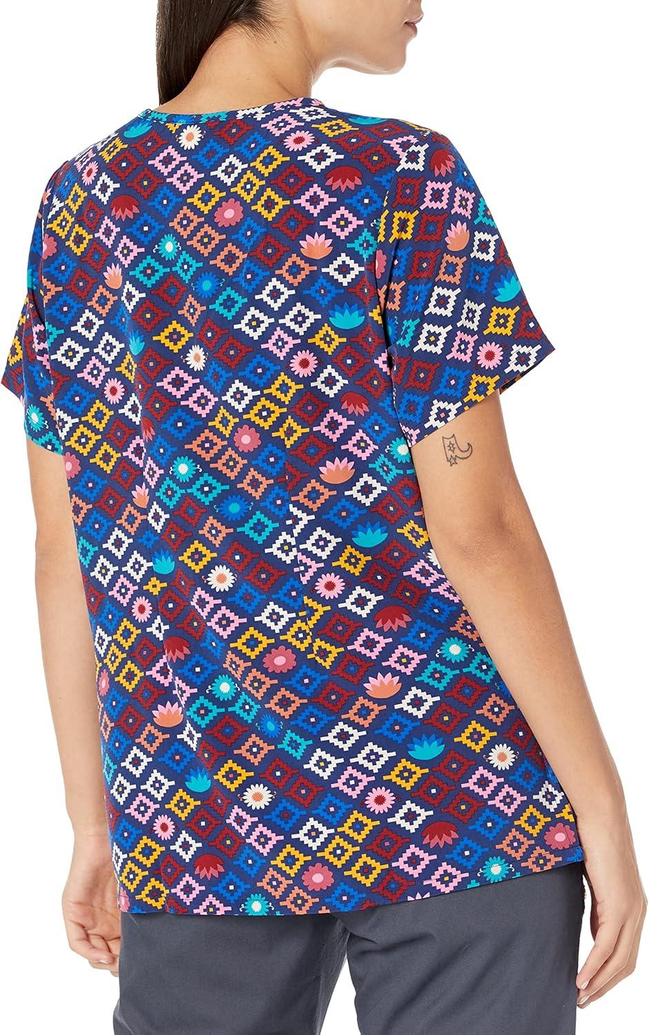 WonderWink Women’s Fitted V-Neck Print Scrub Top(Geo Mio)